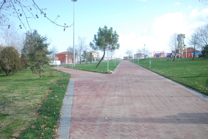 ÇORLU ULAŞ BELEDİYESİ PARK YAPIMI