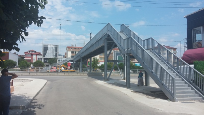 DERİNCE YOLU ÜSTGEÇİT